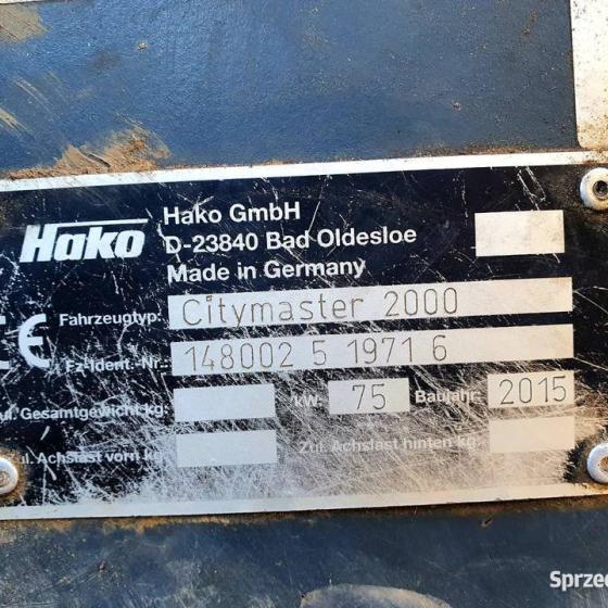 HAKO-CITYMASTER-Zamiatarka-uliczna-HAKO-CITYMASTER-2000-6