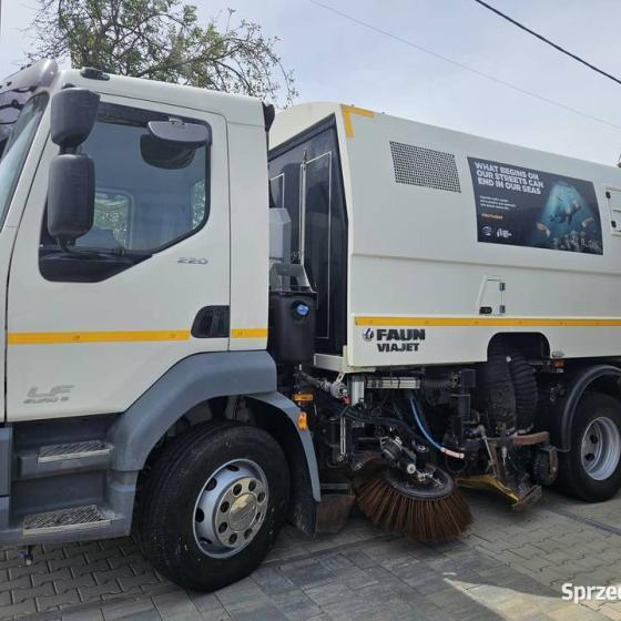 DAF-LF220-Zamiatarka-dwustronna-FAUN-WAJET-2015-3